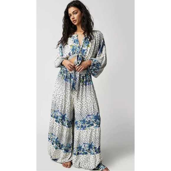 Free People Pants - FREE PEOPLE | Paradise Wide Leg Boho Jumpsuit in Ivory Floral, Size Medium